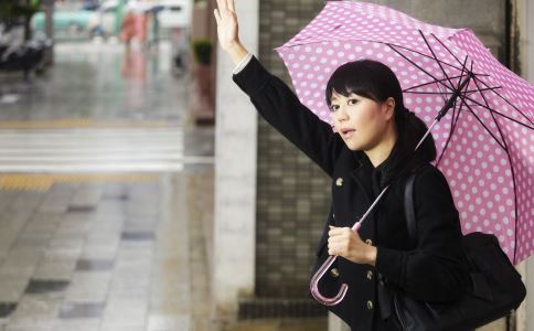 快速治療痛經(jīng)法 四招輕松搞定痛經(jīng)