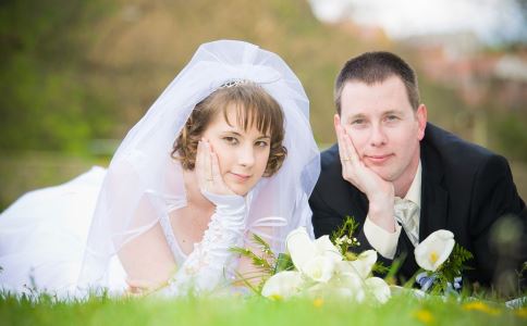女人多少歲結(jié)婚？看數(shù)據(jù)來說話
