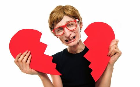 如果你正在網戀 請你思考這5個問題