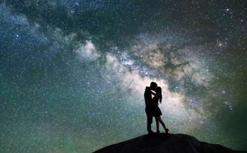 這些星座戀愛(ài)后容易成為女仆男仆