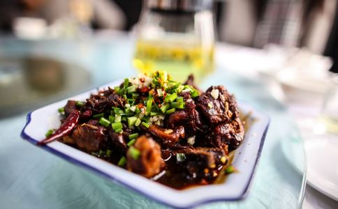 雞肉的三種補(bǔ)腎吃法 補(bǔ)腎的食療方