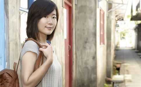 女人戀愛時的“逆反”心理  女生戀愛時的想法你知道多少