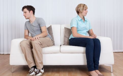 女人對男人死心的幾個表現(xiàn) 出現(xiàn)說明分道揚鑣