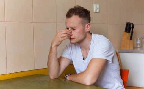 男性腎虛的四個表現(xiàn) 男性補(bǔ)腎的方法