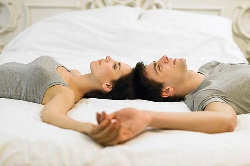 女朋友一碰就濕說明什么 女生下面水多的優(yōu)缺點(diǎn)