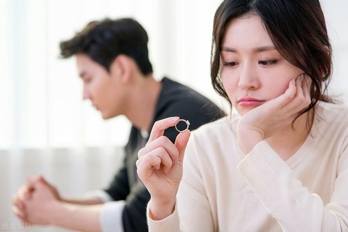 弄了快一個(gè)小時(shí)了 手沖1個(gè)小時(shí)正常嗎