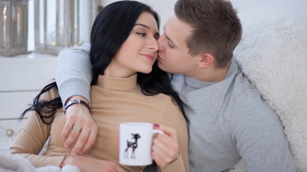 如何才能做好性愛的前戲 夫妻調(diào)情的三個技巧盤點