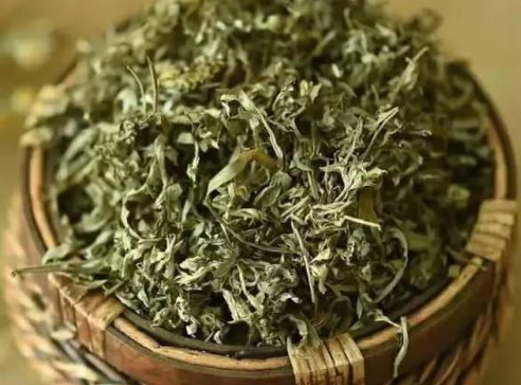 吃艾葉煮雞蛋好處有哪些 吃艾葉煮雞蛋可以調(diào)節(jié)月經(jīng)不調(diào)嗎