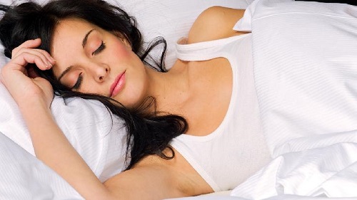 健胸操應(yīng)該怎么做 女性胸部保健操詳解