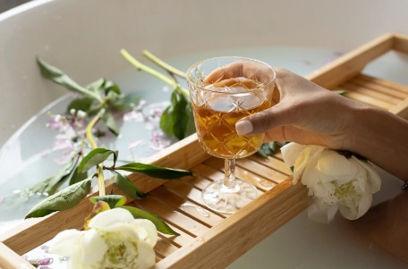 冷水澡是強(qiáng)身還是傷身 哪些洗澡習(xí)慣需要改正