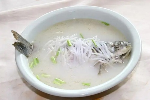 秋冬養(yǎng)胃應(yīng)該怎么吃 秋冬養(yǎng)胃需要注意什么
