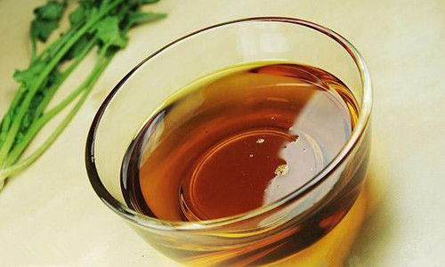 菜籽油的營養(yǎng)價值是什么 菜籽油的好處和害處是什么