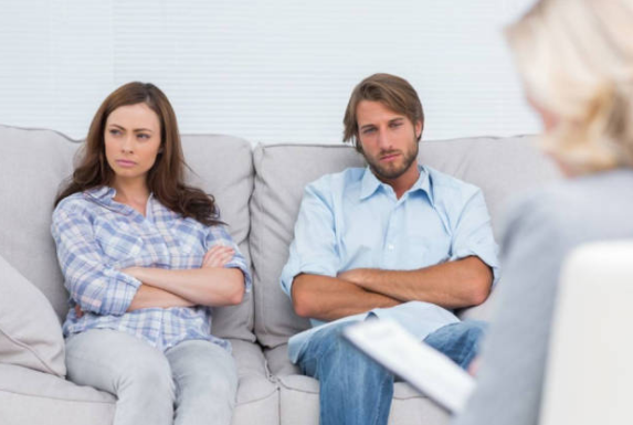 哪三種婆婆不能住一起 婆婆不會(huì)做人十種表現(xiàn)